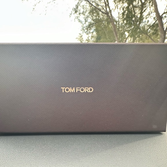 Unisex Tom Ford sunglasses.